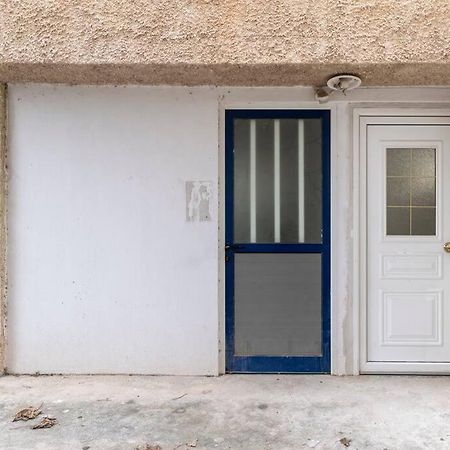Apartment At Ano Glifada. Athens Exterior photo